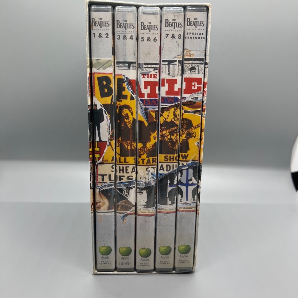 The Beatles - Picture 4 of 7